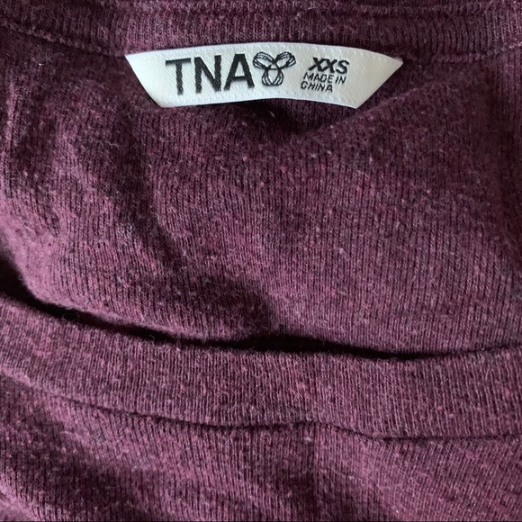 Aritzia TNA Burgundy Top - Picture 5 of 6